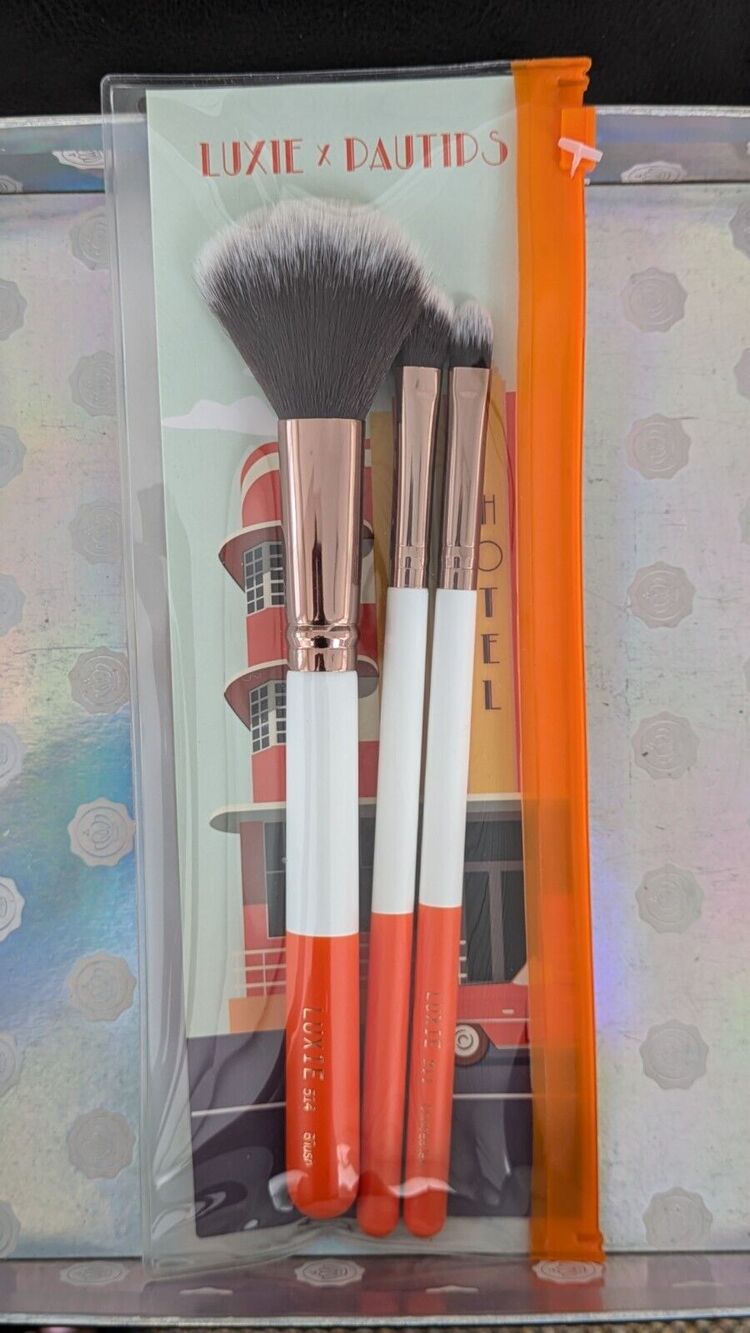 Luxie X Pautips Por La Noche 3 Piece Brush Set Blush Concealer Medium Angled NEW